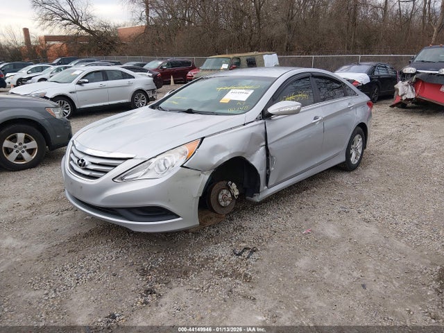 HYUNDAI SONATA GLS - 2