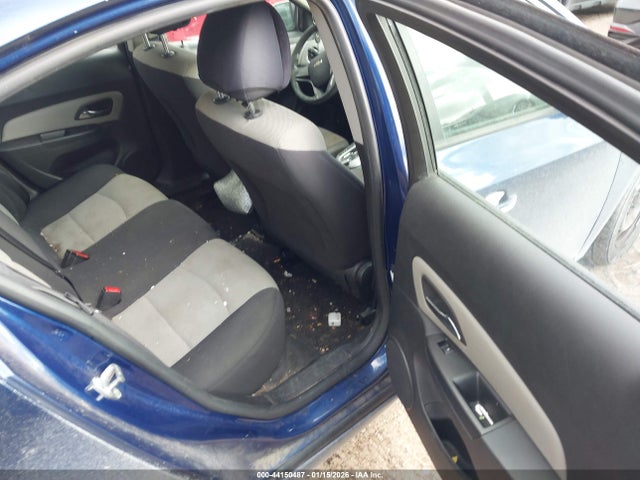 CHEVROLET CRUZE LS AUTO - 8