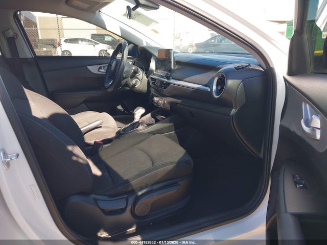 صورة 5 لـ 2022 KIA FORTE LXS