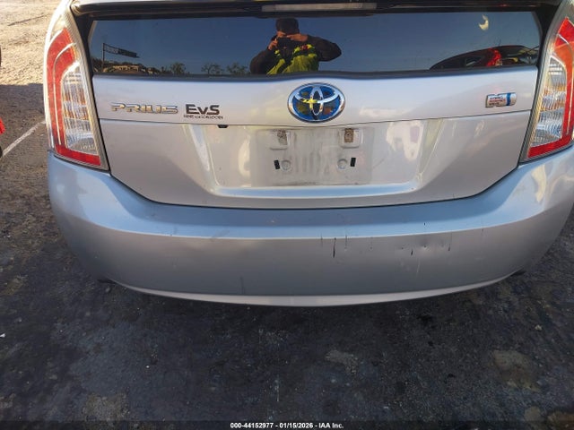 2012 Toyota PRIUS FOUR — фото 6