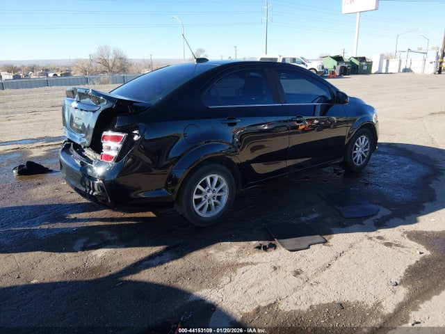 CHEVROLET SONIC - 4