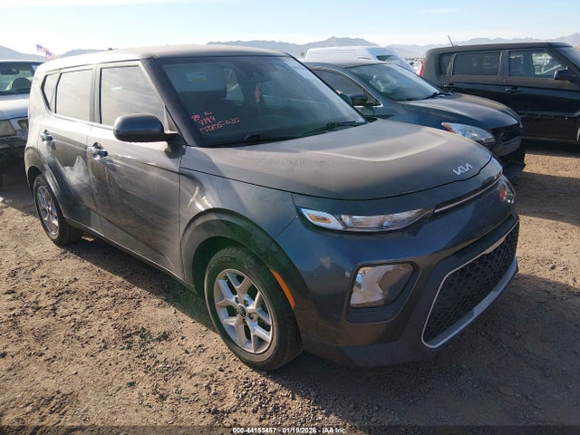 2022 KIA SOUL LX