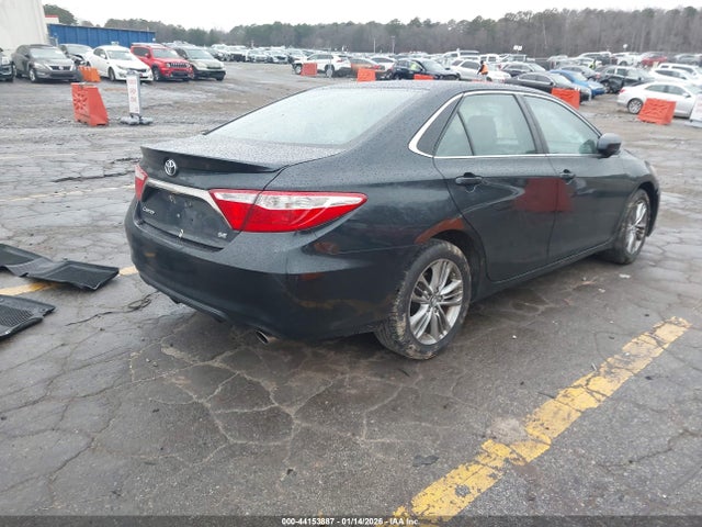 TOYOTA CAMRY - 4