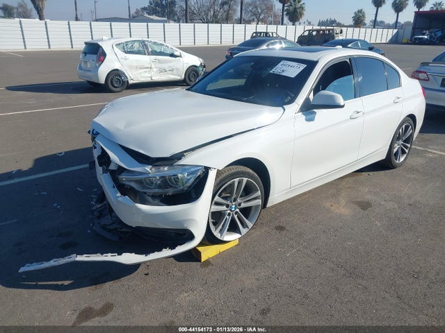 2018 BMW 330I — фото 2