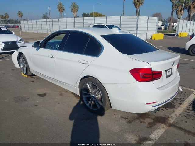 2018 BMW 330I — фото 3