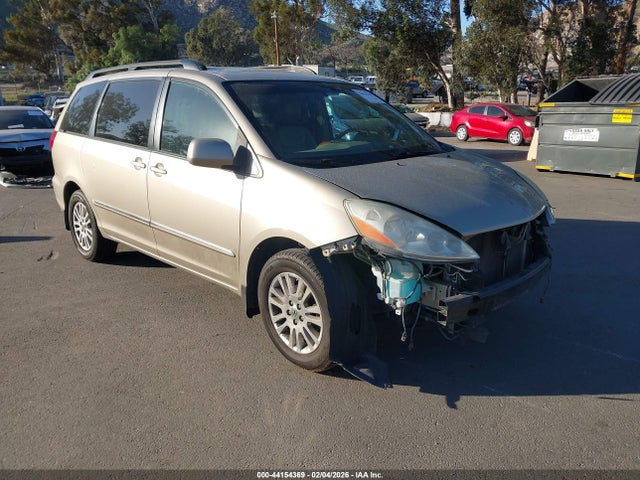 2009 TOYOTA SIENNA LIMITED