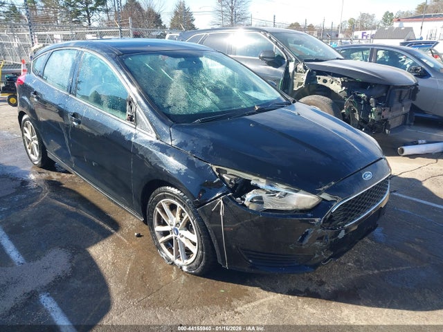 FORD FOCUS SE - 6