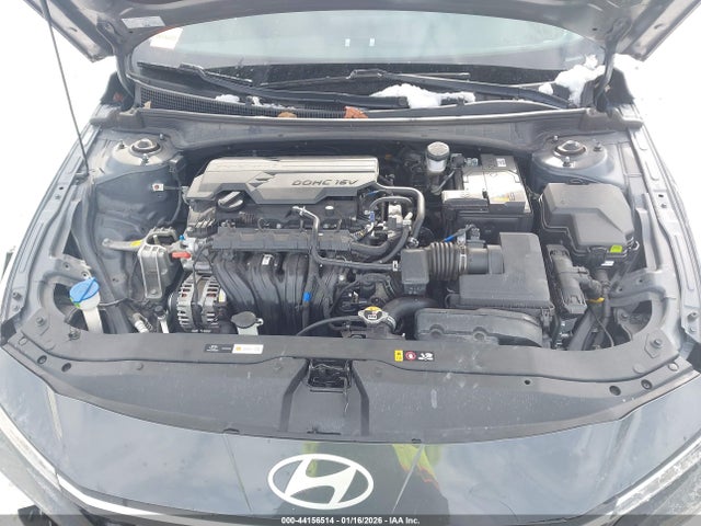 HYUNDAI ELANTRA - 10