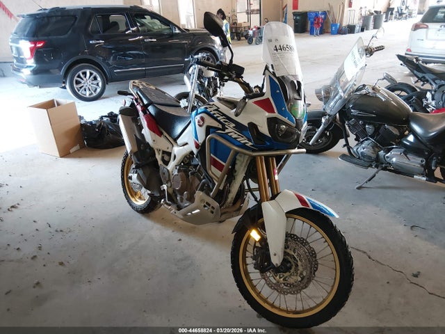 2018 HONDA CRF1000 A2