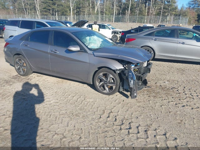 HYUNDAI ELANTRA SEL - 1