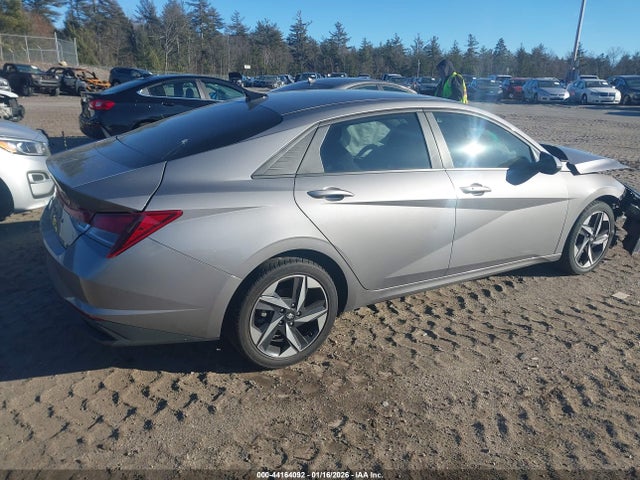 HYUNDAI ELANTRA SEL - 4