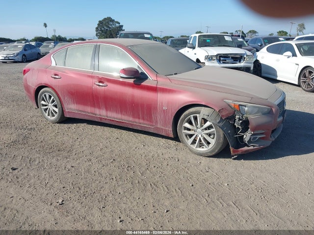 2015 INFINITI Q50 PREMIUM