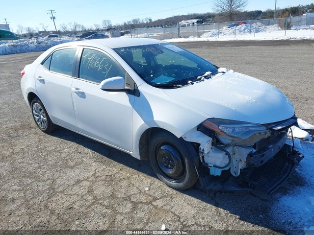 2017 TOYOTA COROLLA LE