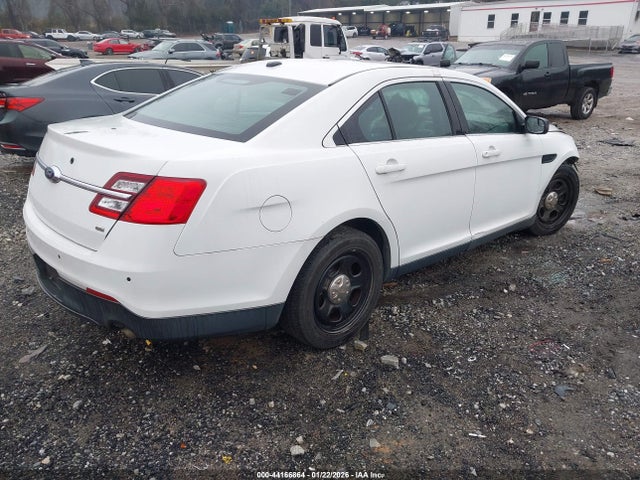 FORD POLICE INTERCEPTOR - 4