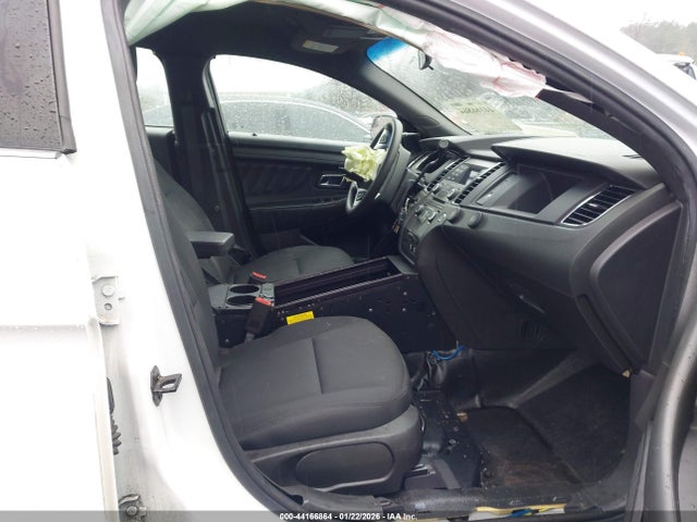 FORD POLICE INTERCEPTOR - 5