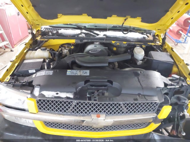 CHEVROLET AVALANCHE 1500 - 10