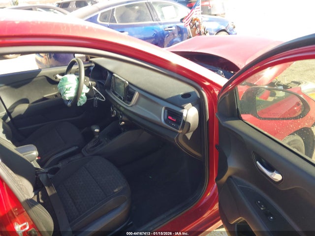 KIA RIO S - 5