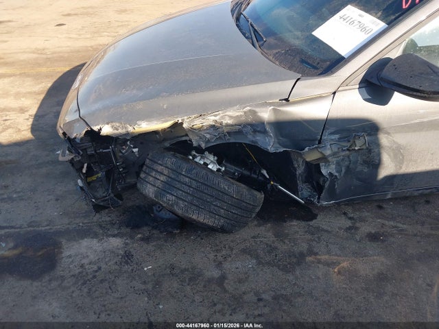 HYUNDAI ELANTRA SEL SPORT - 6