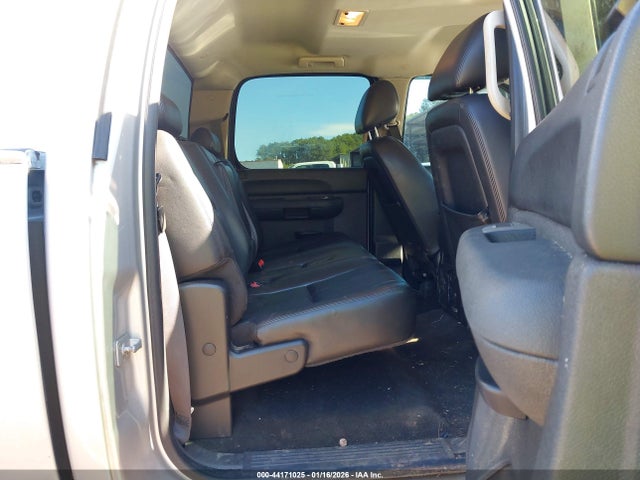 CHEVROLET SILVERADO 1500 LT - 8