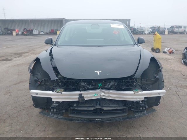 2021 Tesla MODEL 3 STANDARD RANGE PLUS REAR-WHEEL DRIVE — миниатюра 13