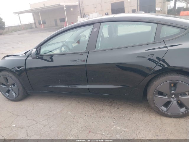 2021 Tesla MODEL 3 STANDARD RANGE PLUS REAR-WHEEL DRIVE — миниатюра 15