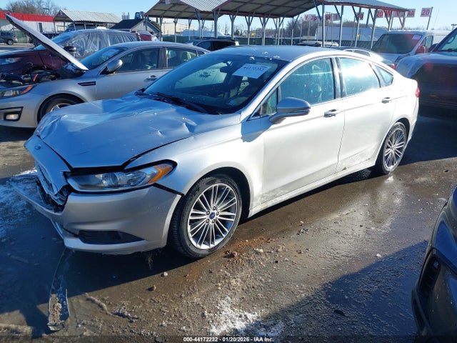 FORD FUSION SE - 2
