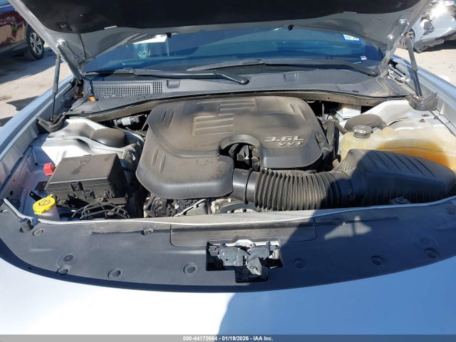 DODGE CHARGER SXT RWD - 9