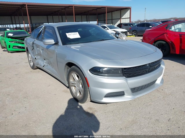 DODGE CHARGER SXT RWD - 1