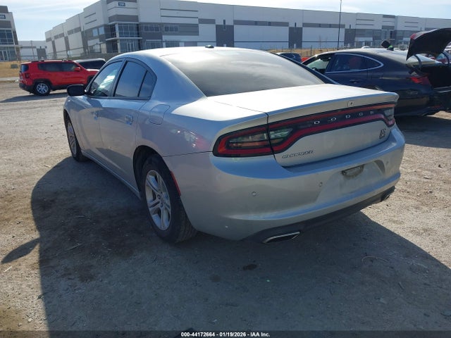 DODGE CHARGER SXT RWD - 3