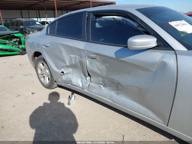 DODGE CHARGER SXT RWD - 5