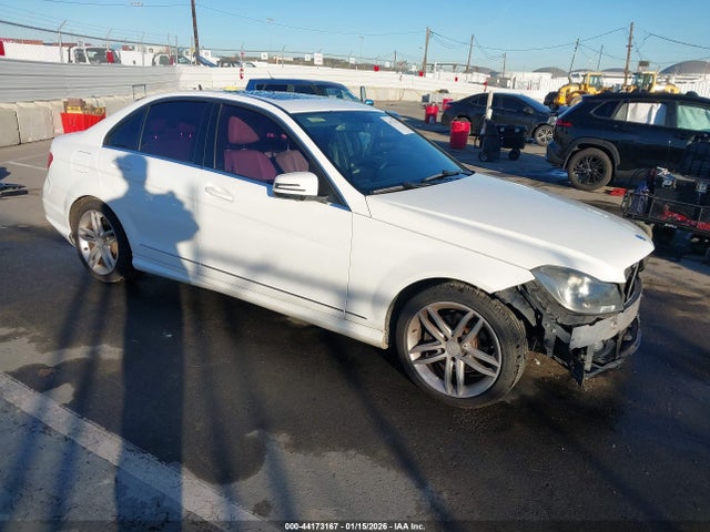 2014 MERCEDES-BENZ C-CLASS C 250 SPORT