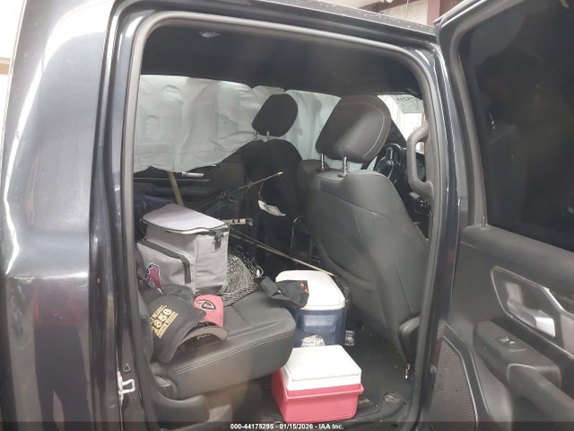 2019 RAM 1500 8