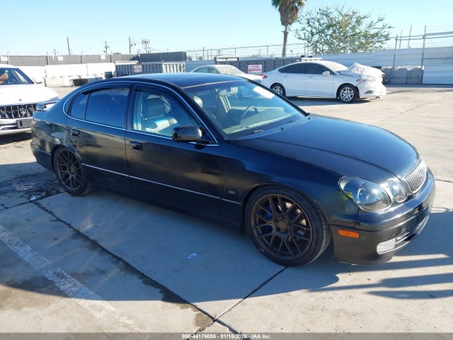 2002 LEXUS GS 