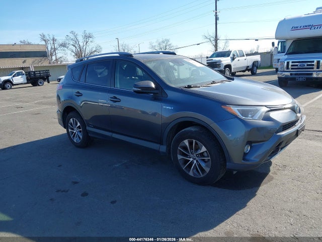 2018 TOYOTA RAV4 XLE