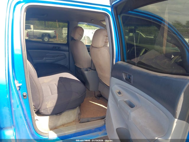 صورة 8 لـ 2006 Toyota TACOMA PRERUNNER V6