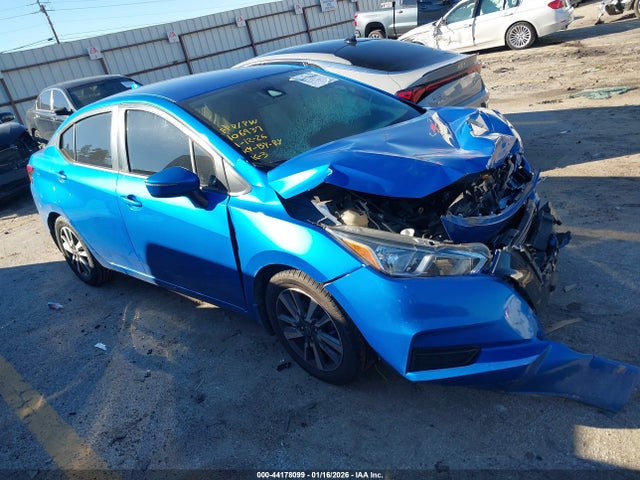 2020 NISSAN VERSA SV XTRONIC CVT
