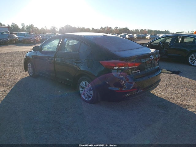 HYUNDAI ELANTRA SE - 3