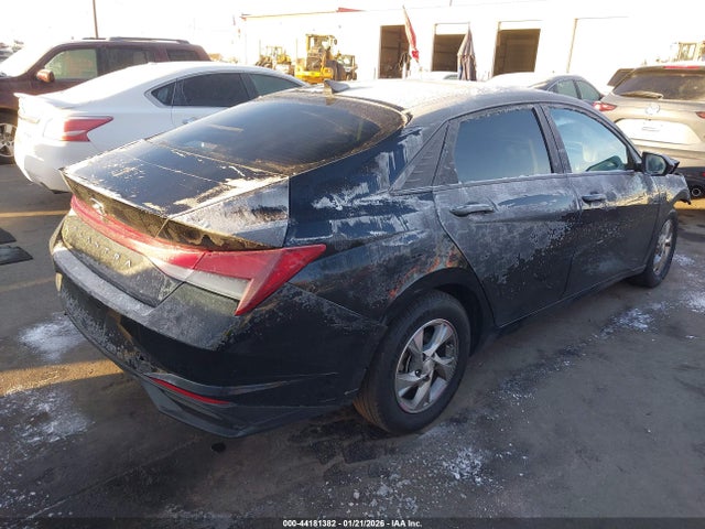 HYUNDAI ELANTRA SE - 4