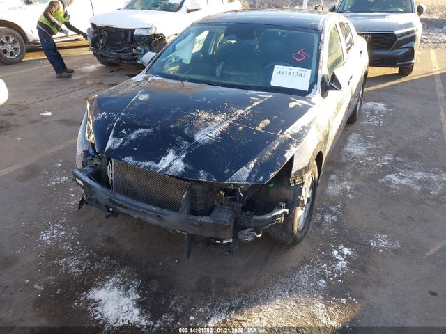 HYUNDAI ELANTRA SE - 6