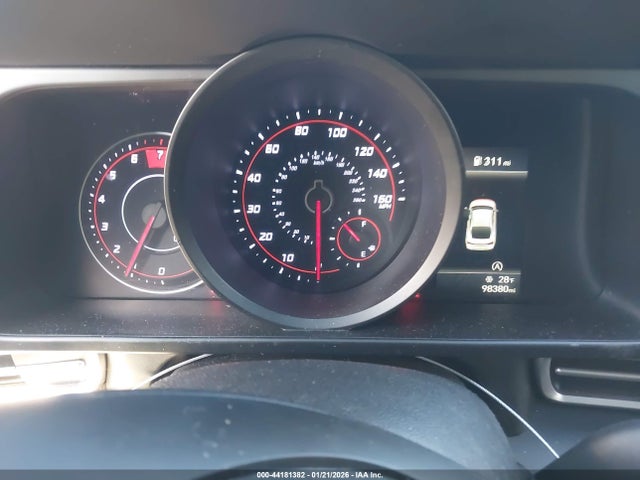 HYUNDAI ELANTRA SE - 7