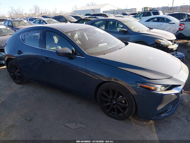 2021 MAZDA MAZDA3 