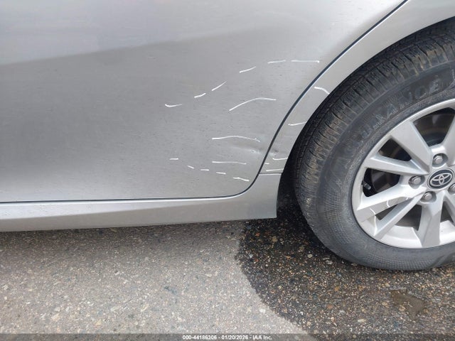 TOYOTA CAMRY - 6