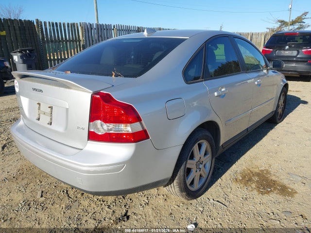 2007 Volvo S40 2.4I — фото 4