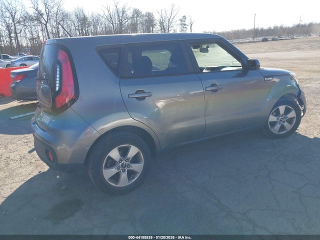 KIA SOUL - 4