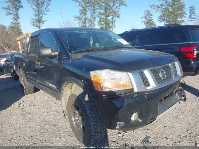 2015 NISSAN TITAN PRO-4X/S/SL/SV