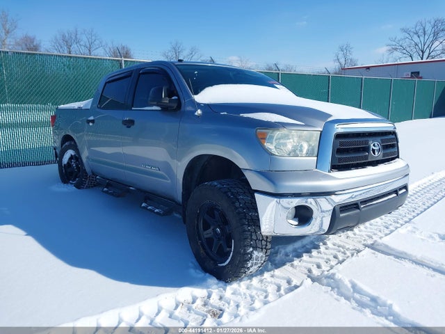 2010 TOYOTA TUNDRA GRADE 5.7L V8