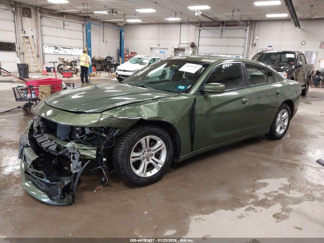 DODGE CHARGER SXT RWD - 2