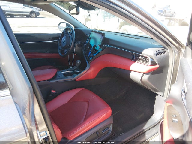 2022 Toyota CAMRY XSE 照片 5