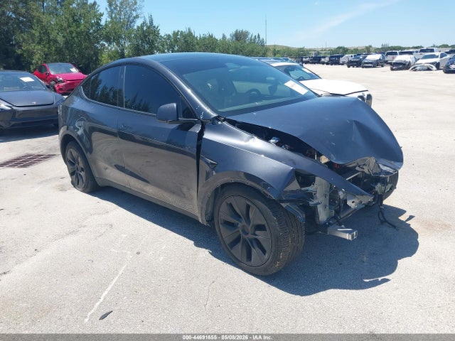 2025 TESLA MODEL Y LONG RANGE DUAL MOTOR REAR-WHEEL DRIVE