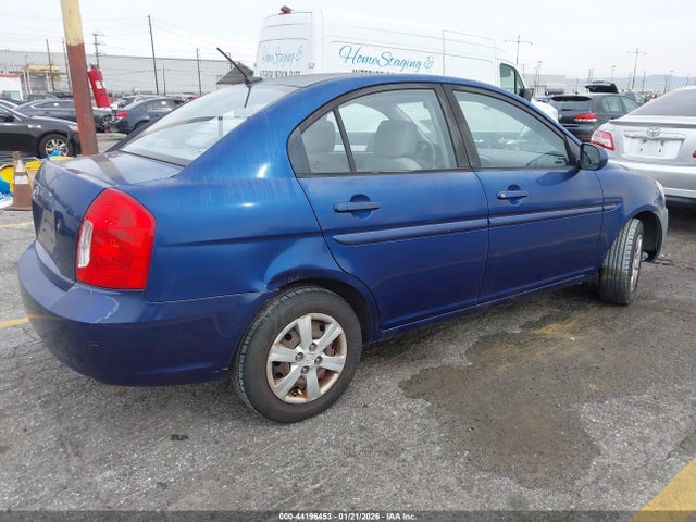 HYUNDAI ACCENT GLS - 4